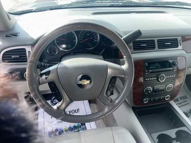 Used 2011 Chevrolet Suburban LT w/ Luxury Package image 14