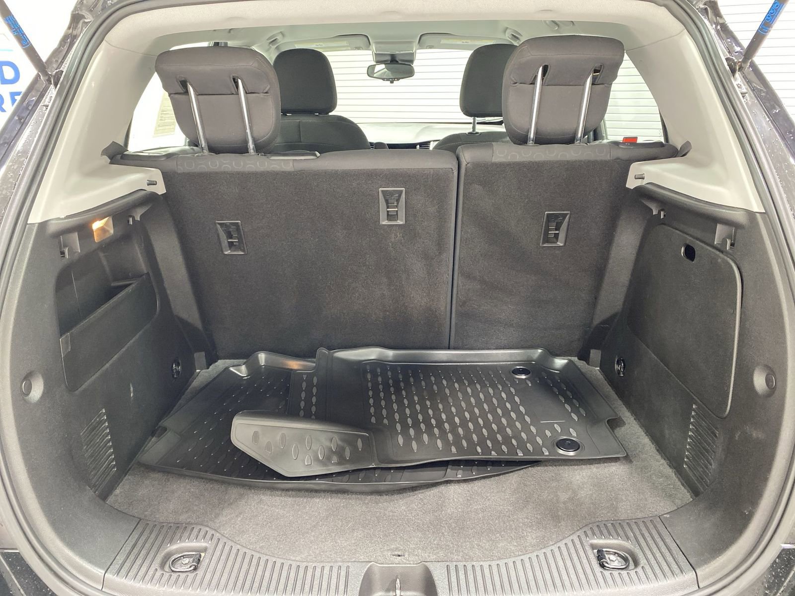 Used 2020 Chevrolet Trax LS image 23