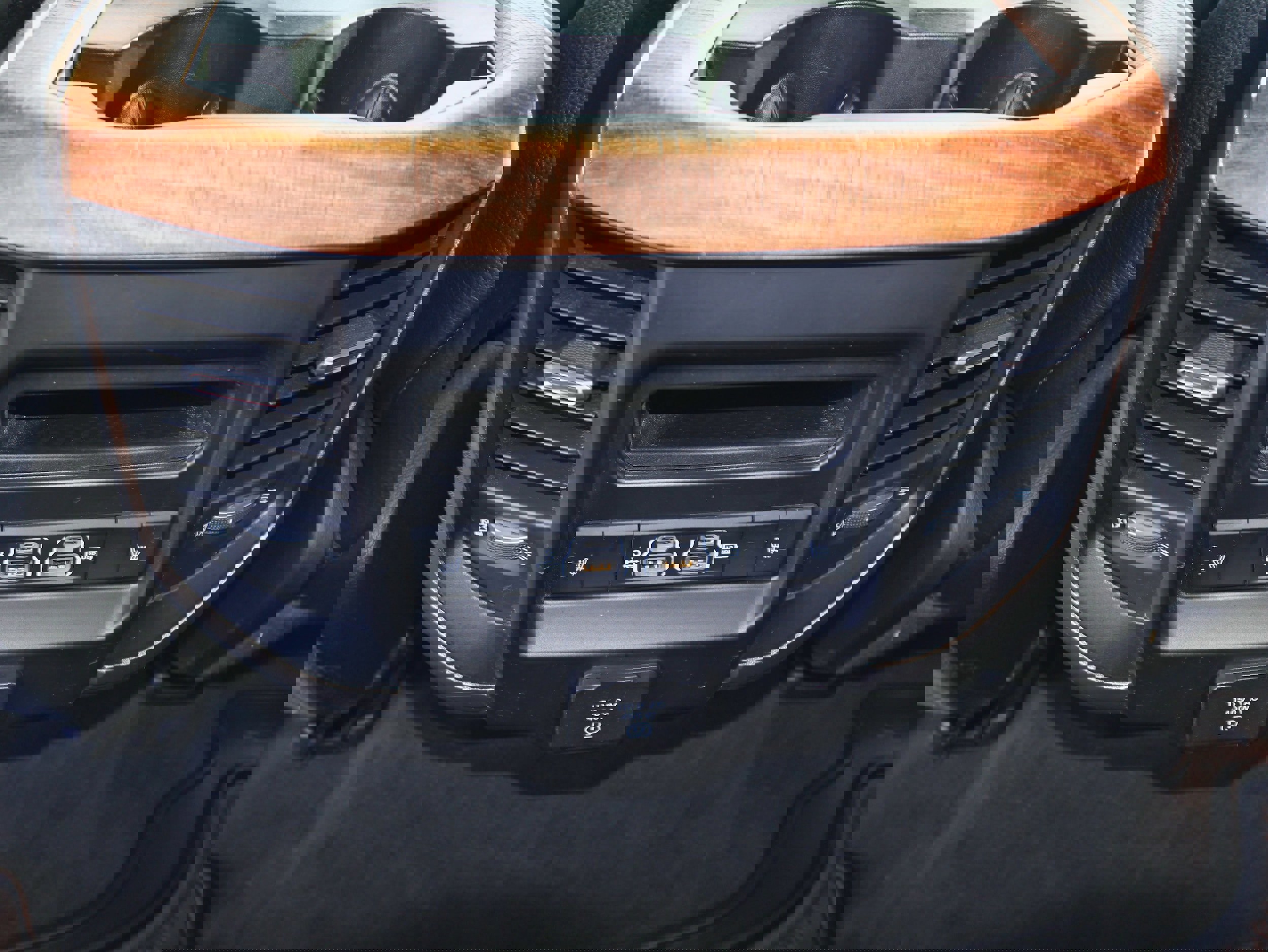 Used 2020 RAM 1500 Limited w/ Trailer Tow Group image 14