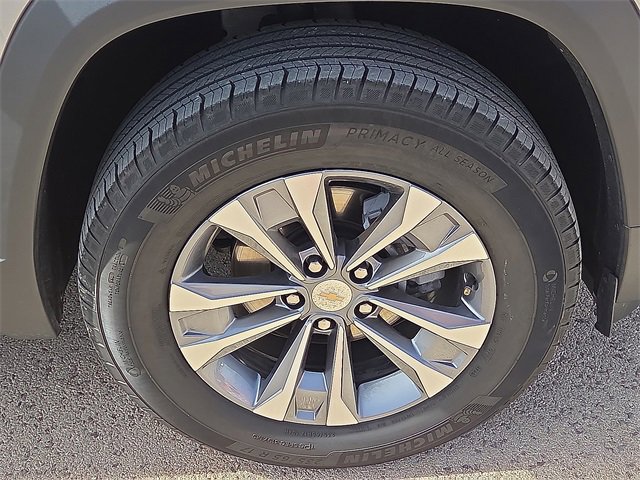 Used 2025 Chevrolet Equinox LT image 8