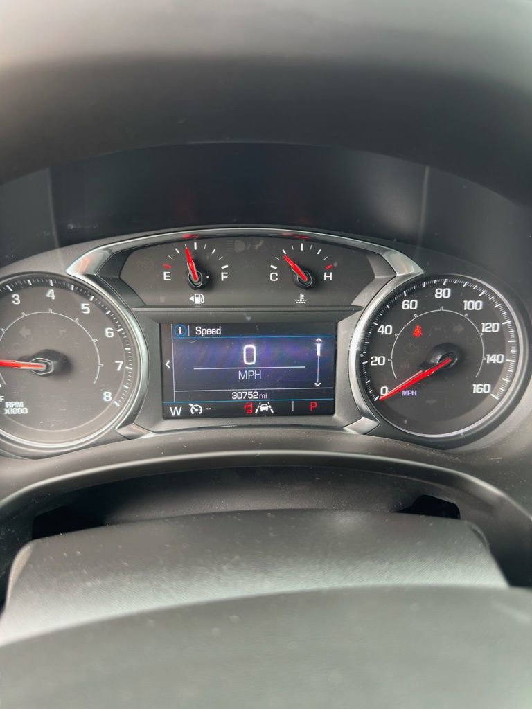 Used 2022 GMC Terrain SLE w/ Driver Convenience Package image 12