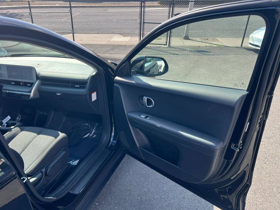 Used 2024 Hyundai Ioniq 5 SEL image 34