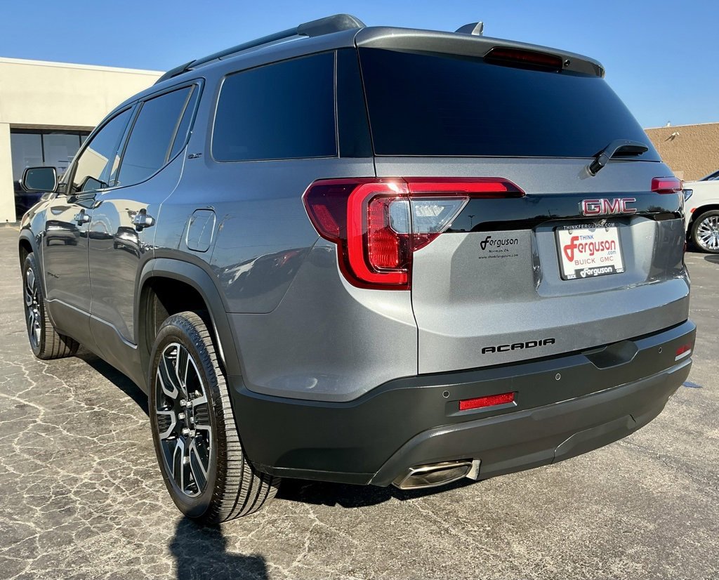 Used 2021 GMC Acadia SLT w/ Elevation Edition image 13