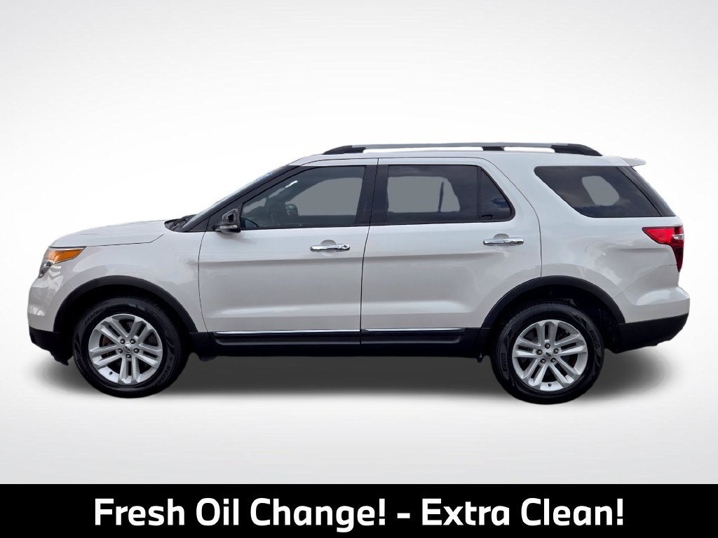 Used 2013 Ford Explorer XLT AWD/4WD image 4
