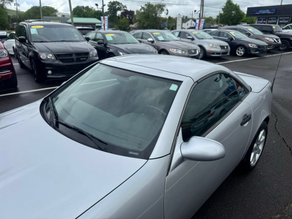 Used 1998 Mercedes-Benz SLK 230 image 10