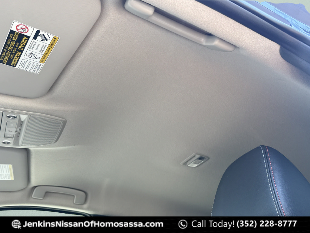 New 2026 Nissan Kicks SR w/ Cold Weather Package FWD image 33