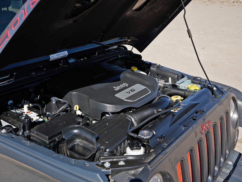 Used 2017 Jeep Wrangler Unlimited Rubicon image 4