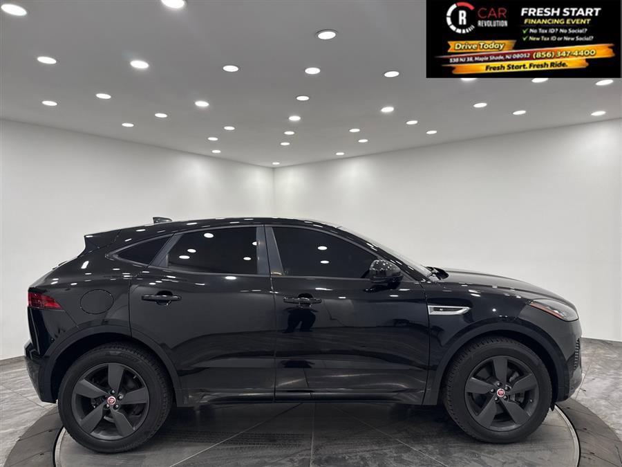 Used 2020 Jaguar E-PACE R-Dynamic S image 8