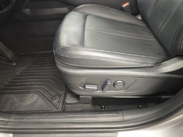 Used 2023 Kia Sorento EX FWD image 35