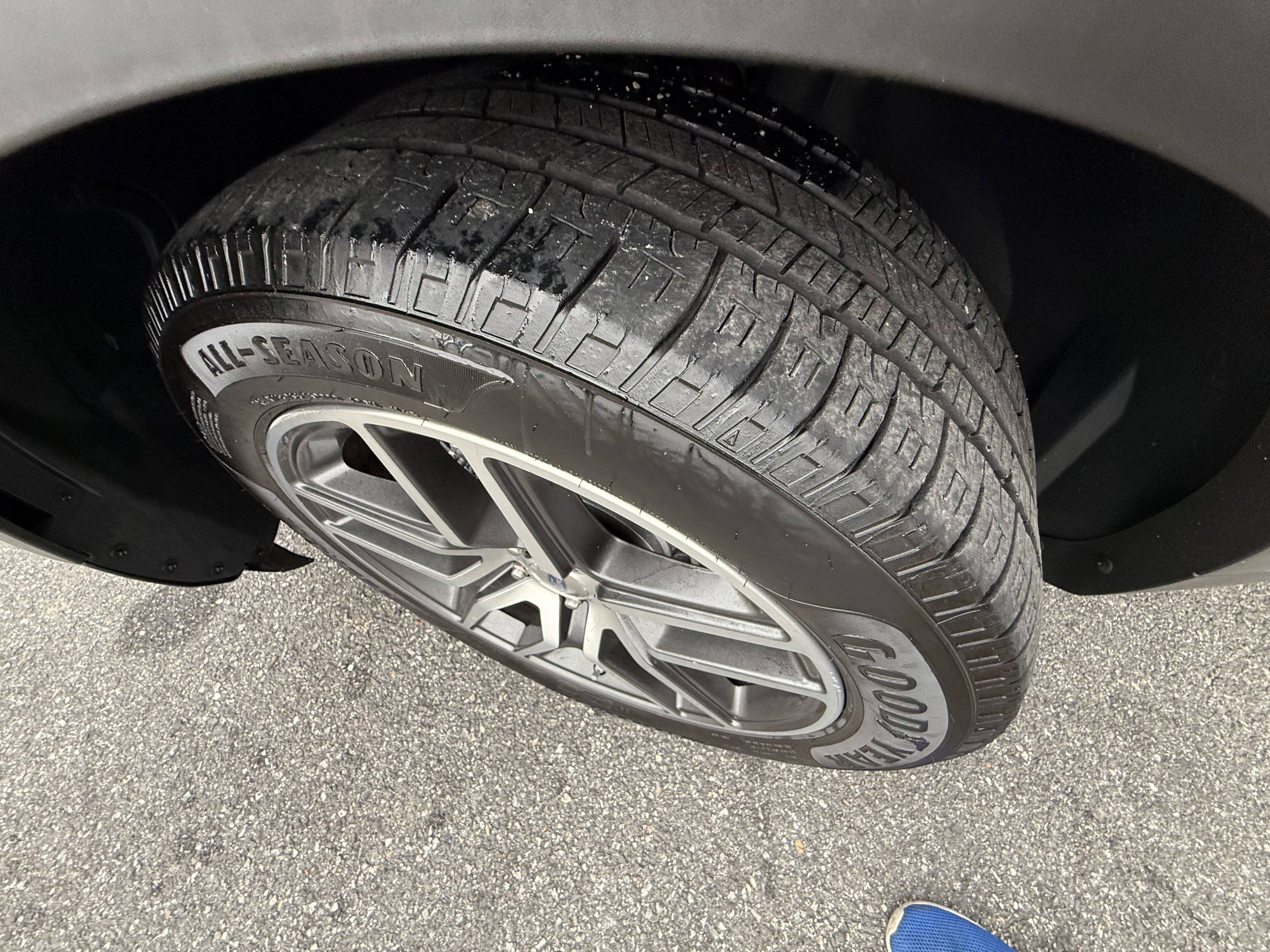 Used 2017 Ford Explorer Sport w/ Equipment Group 401A image 38