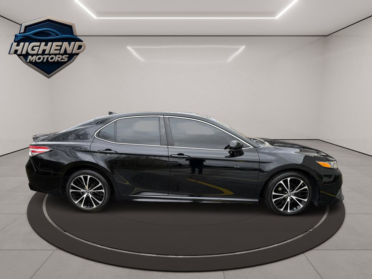 Used 2019 Toyota Camry SE image 7