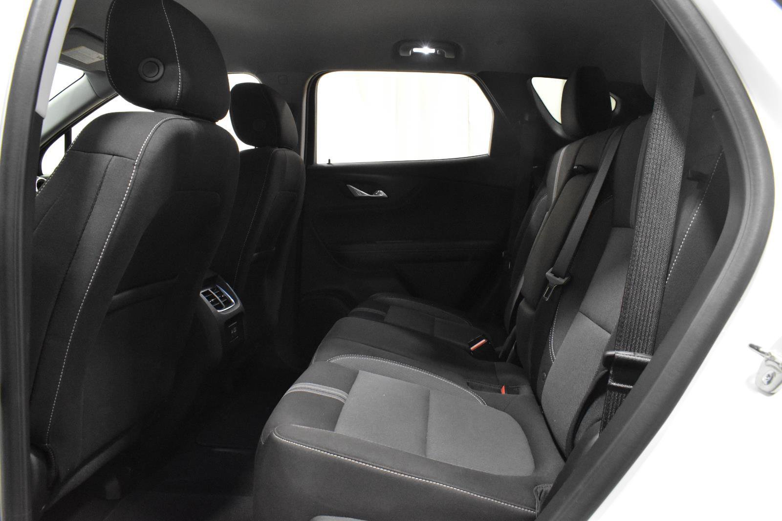 Used 2025 Chevrolet Blazer LT AWD/4WD image 8