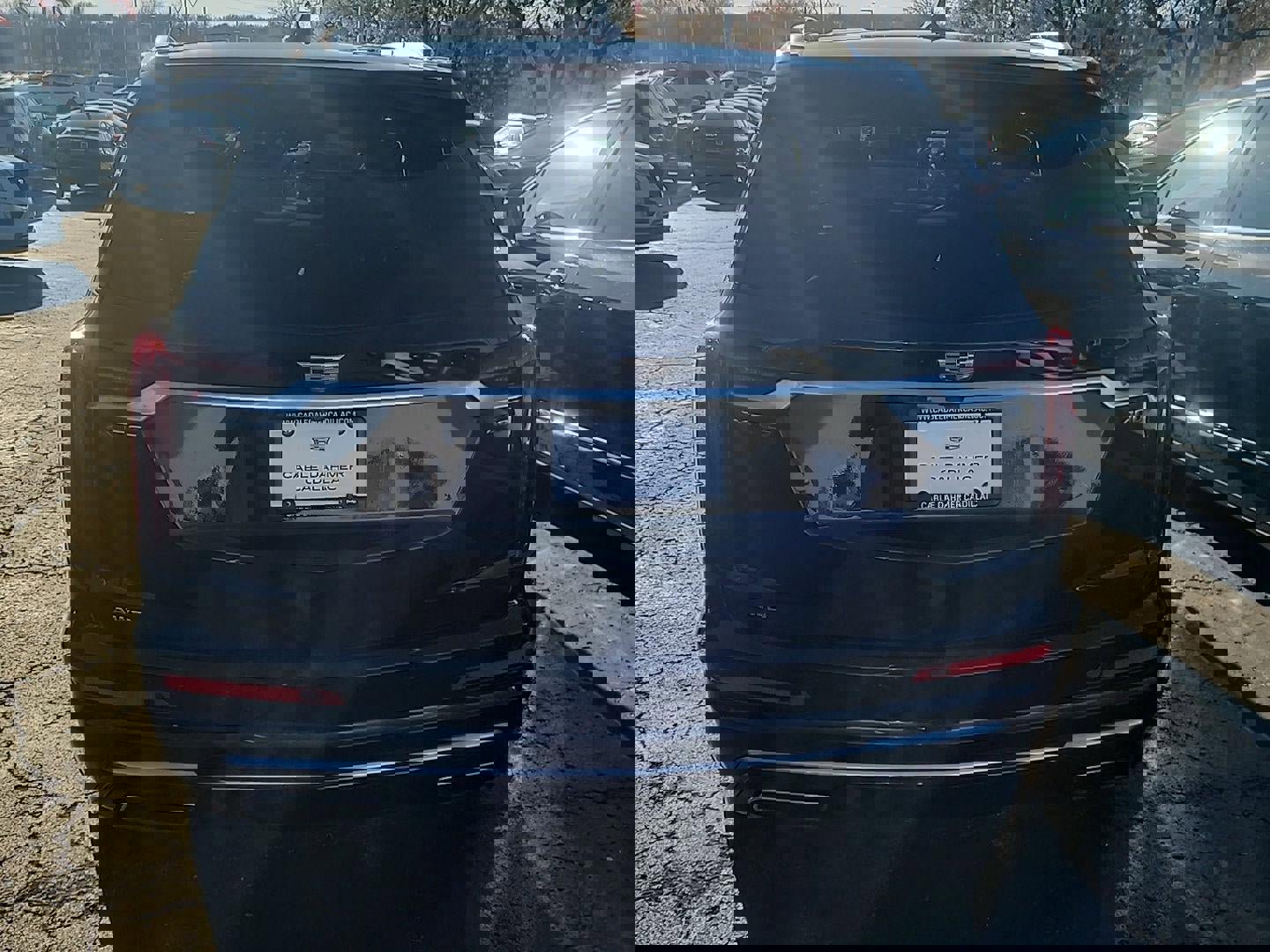 Used 2022 Cadillac XT6 Premium Luxury w/ Technology Package image 7