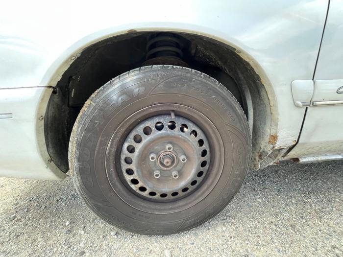 Used 1998 Buick Century Custom FWD image 11