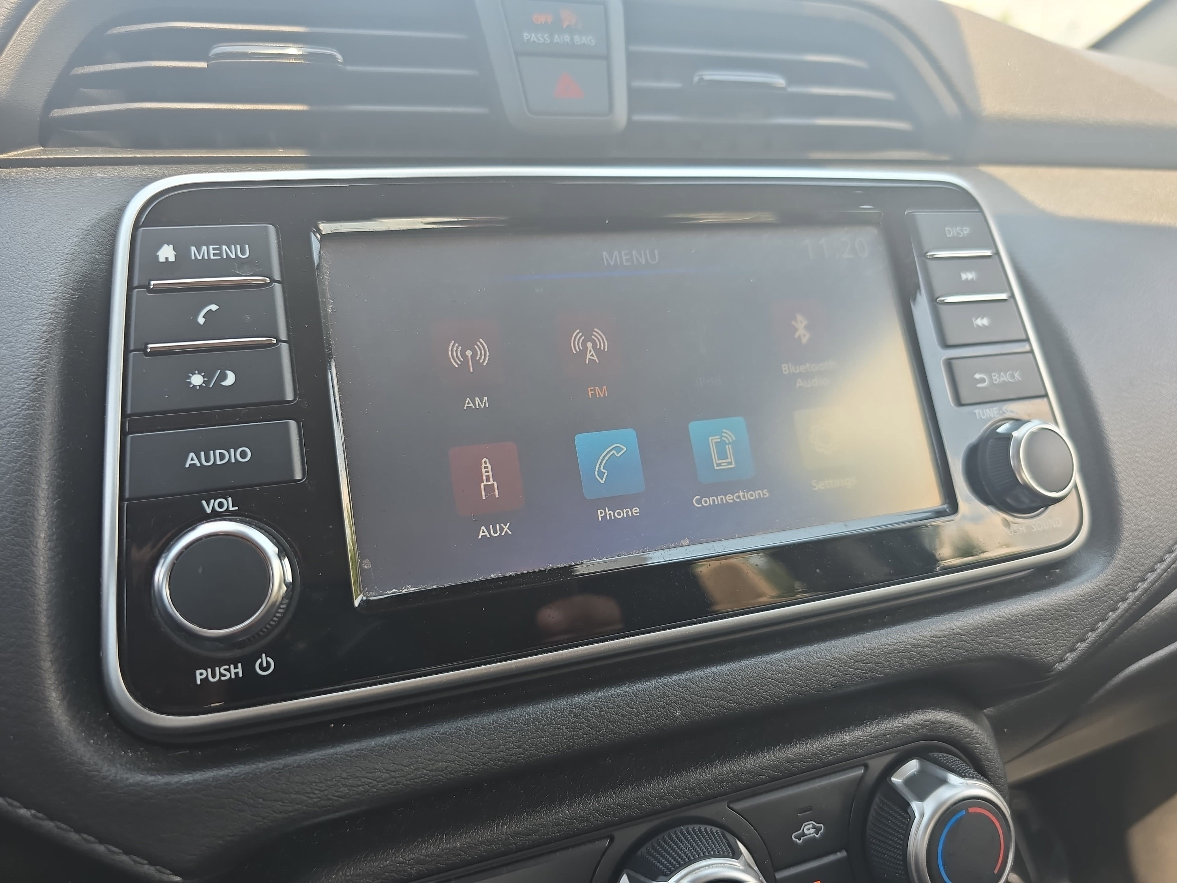 Used 2021 Nissan Versa S FWD image 20