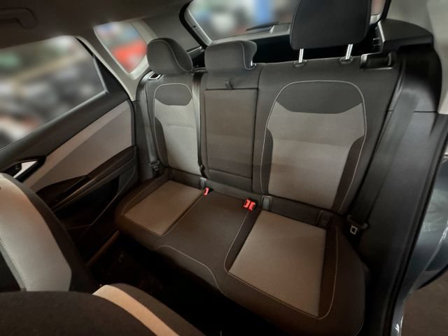 Certified 2023 Volkswagen Taos S FWD image 24