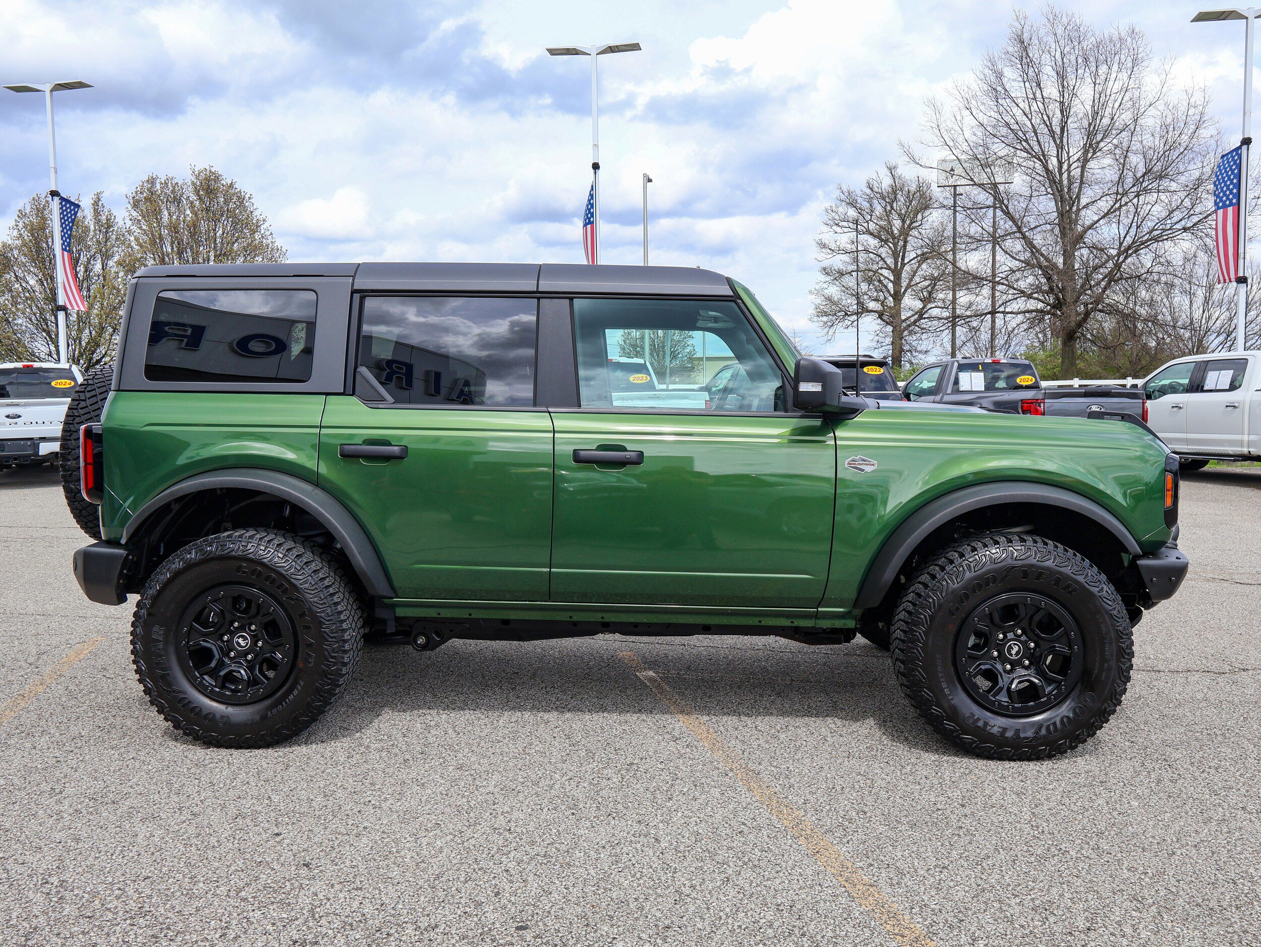 Used 2022 Ford Bronco Wildtrak image 6