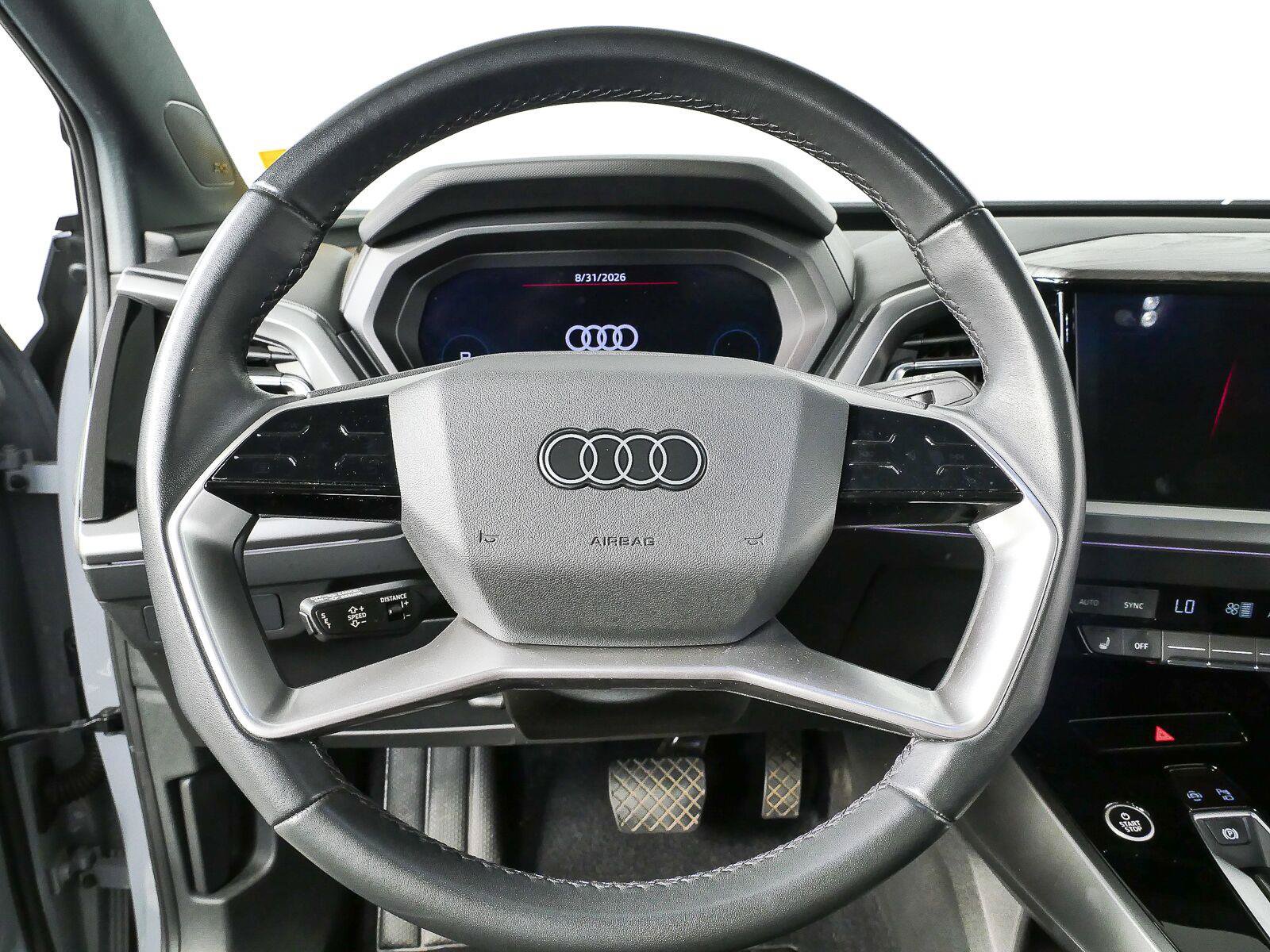 Used 2023 Audi Q4 e-tron Premium Plus w/ Premium Plus AWD/4WD image 11