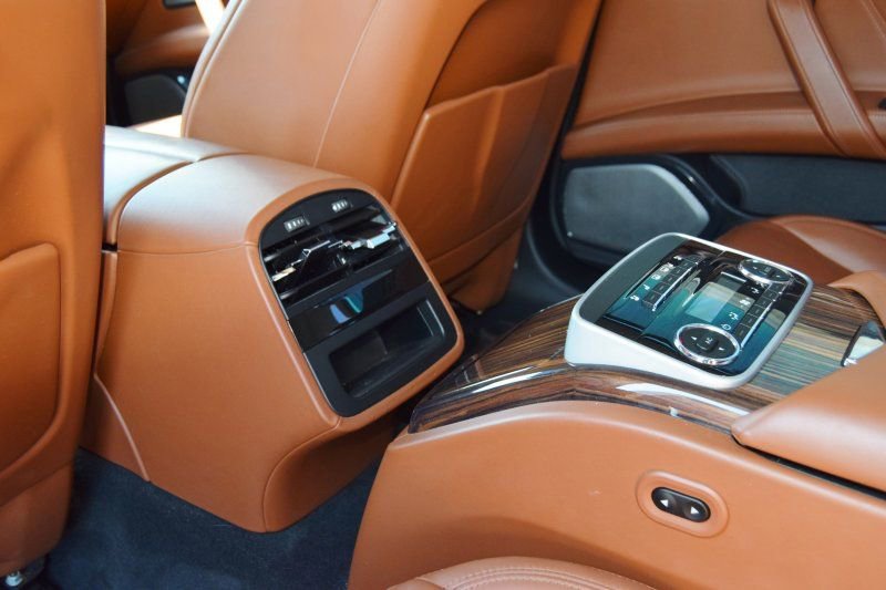 Used 2019 Maserati Quattroporte S GranLusso Q4 AWD/4WD image 28