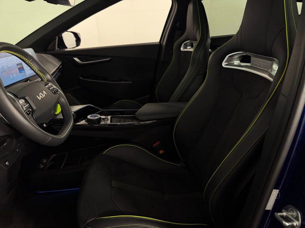 Used 2024 Kia EV6 GT image 23