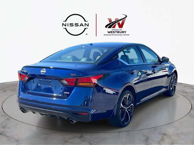 Used 2024 Nissan Altima 2.5 SR AWD/4WD image 4