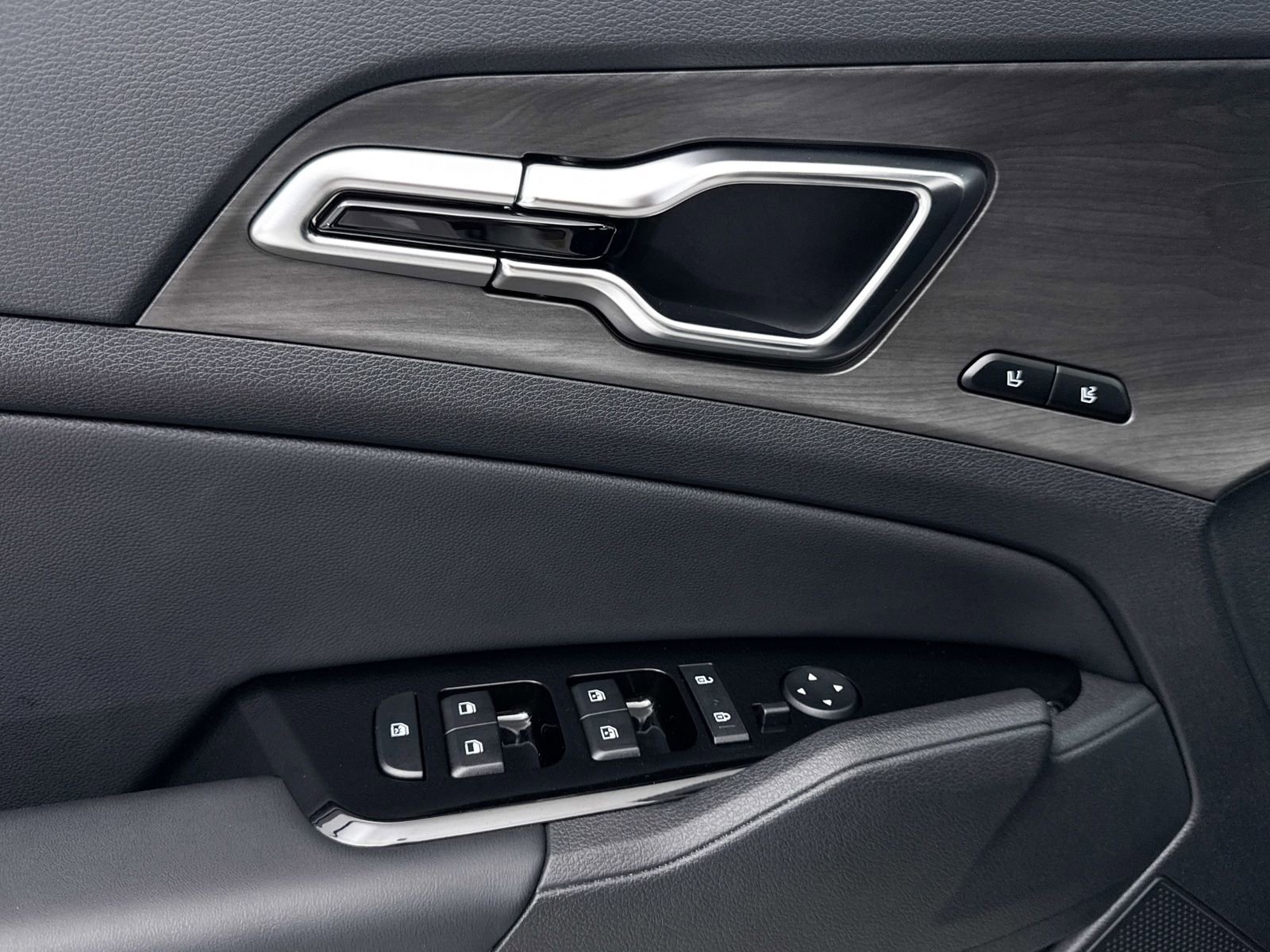 Used 2025 Kia Sportage X-Line Prestige image 31