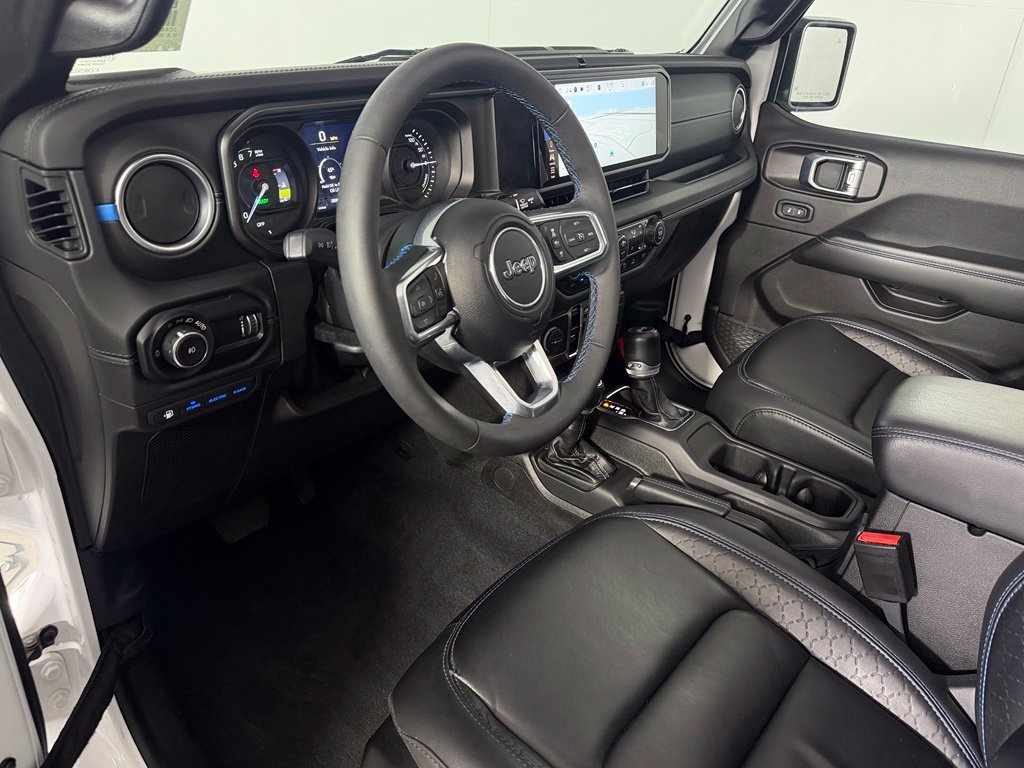 Used 2024 Jeep Wrangler High Altitude AWD/4WD image 14