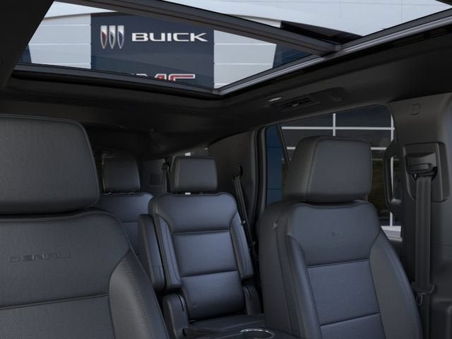 New 2026 GMC Yukon Denali w/ Sun & Power Step Package AWD/4WD image 24