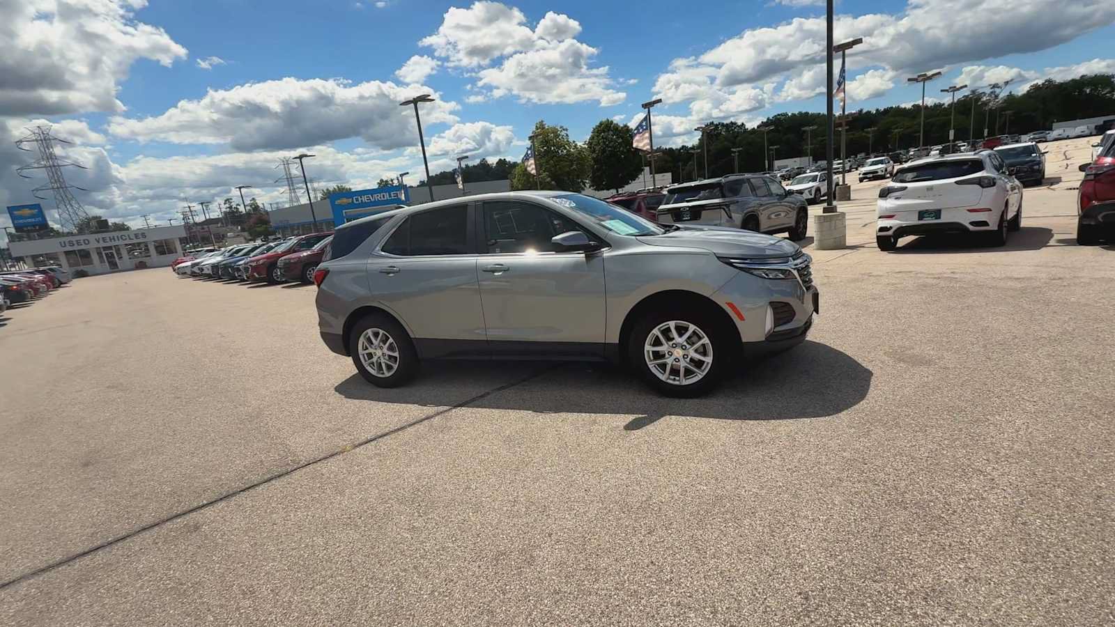 Certified 2024 Chevrolet Equinox LT AWD/4WD image 9