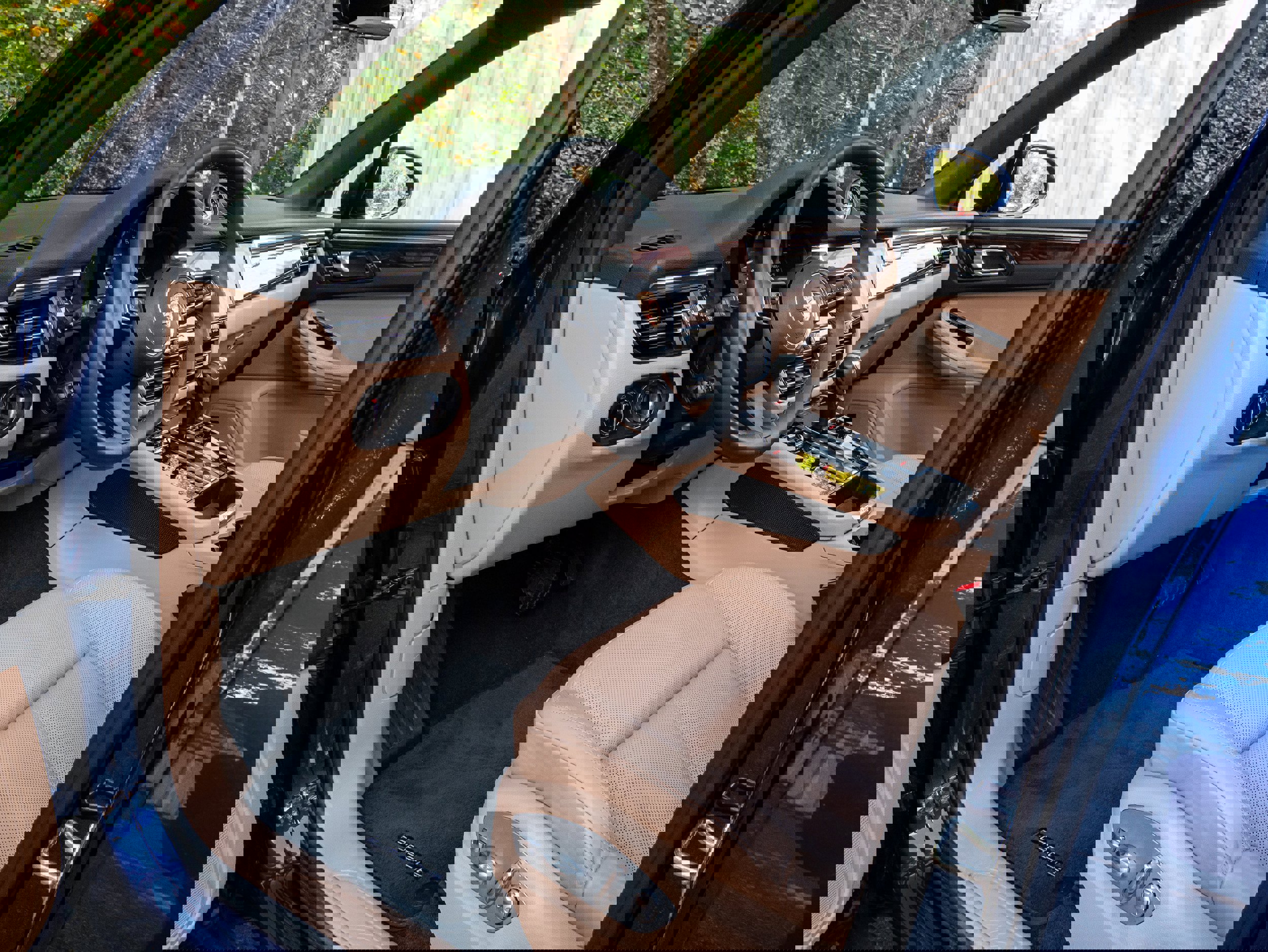 Used 2024 Porsche Macan image 4