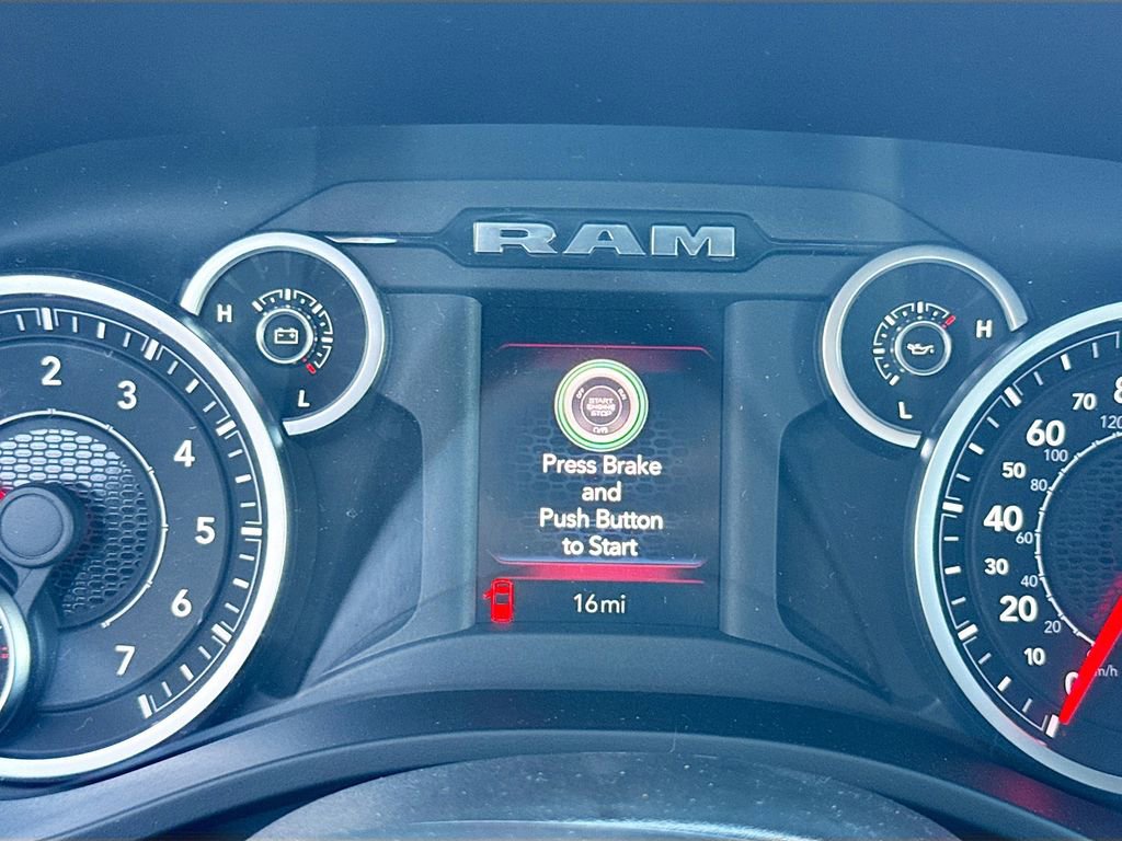 New 2026 RAM 1500 Express image 12