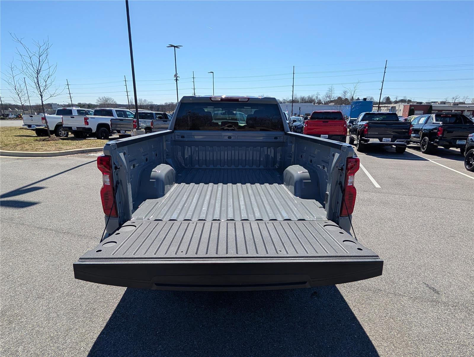 Used 2024 Chevrolet Silverado 1500 Custom image 13