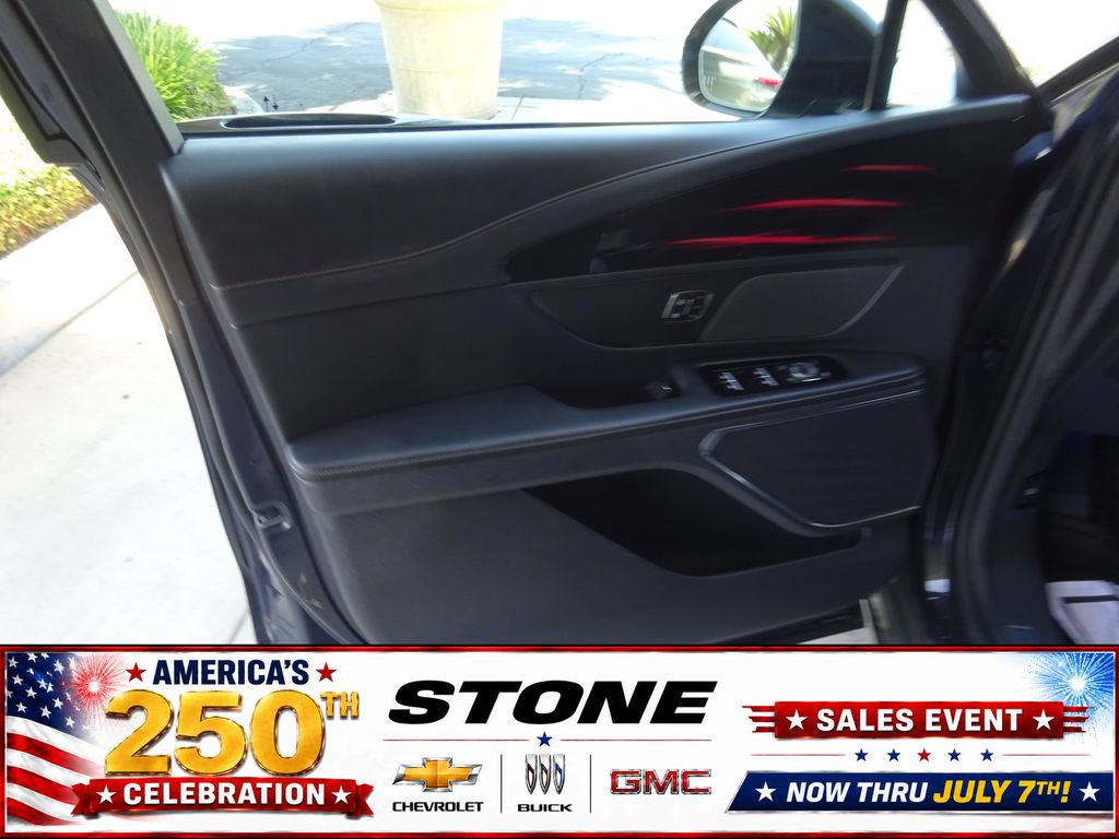 Used 2024 Lincoln Nautilus Reserve w/ Jet Appearance Package (87T) AWD/4WD image 23