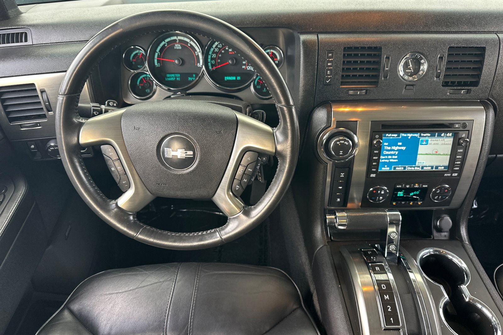 Used 2009 HUMMER H2 Luxury AWD/4WD image 16
