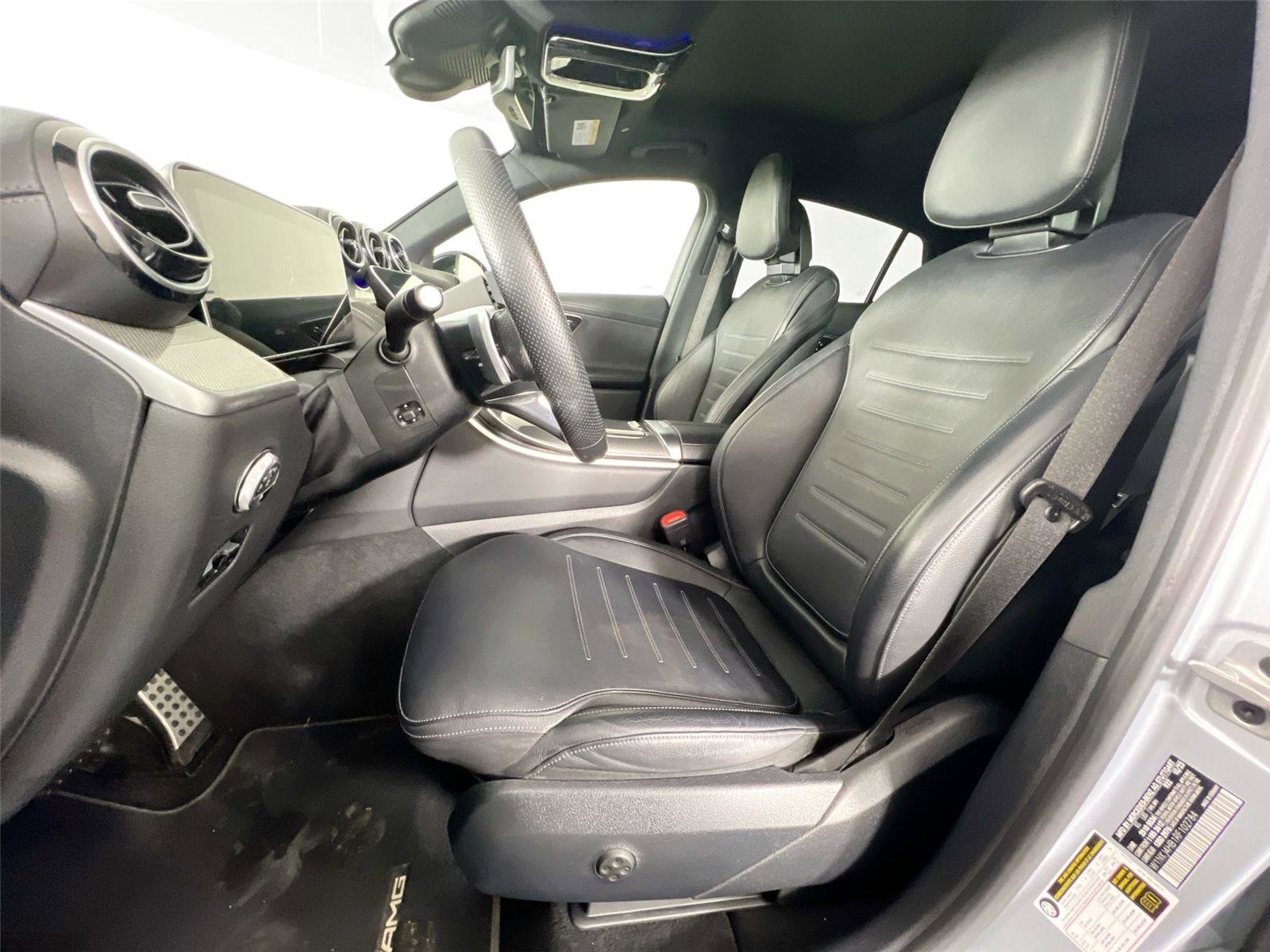 Used 2024 Mercedes-Benz GLC 300 4MATIC image 18