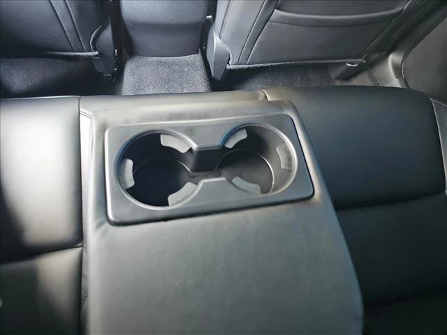 Used 2020 MAZDA MAZDA3 Hatchback w/ Preferred Package FWD image 19