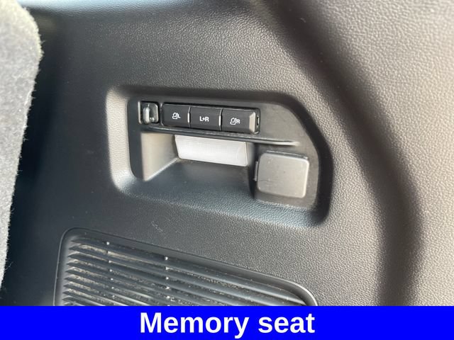 Used 2023 Ford Explorer ST w/ Equipment Group 401A AWD/4WD image 33