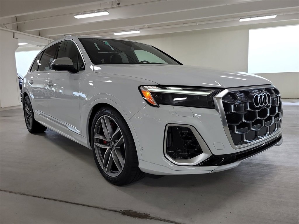 New 2025 Audi SQ7 Premium Plus image 4