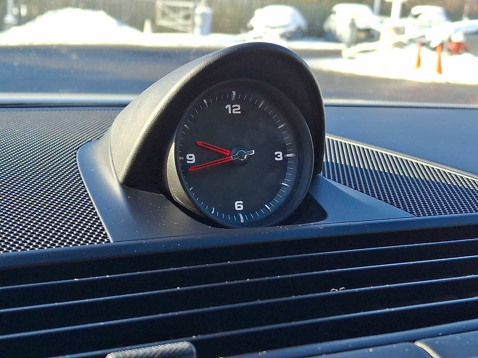 Used 2018 Porsche Panamera 4 image 22