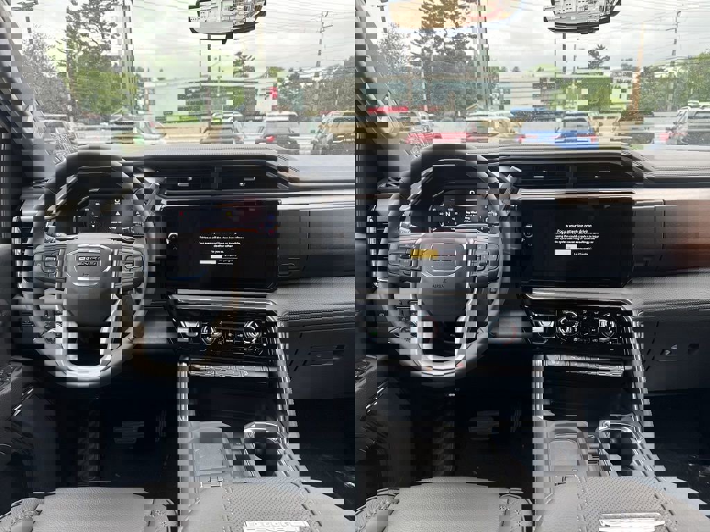 New 2025 GMC Sierra 2500 Denali w/ Denali Reserve Package image 12