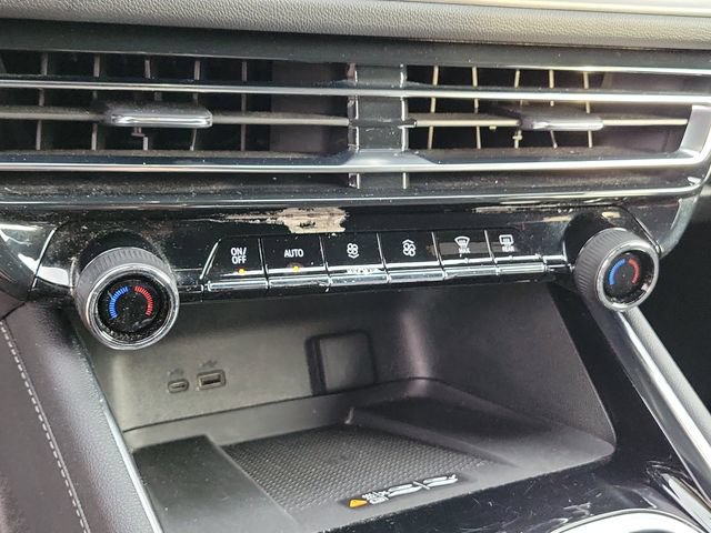 Certified 2025 Chevrolet Traverse LT AWD/4WD image 33