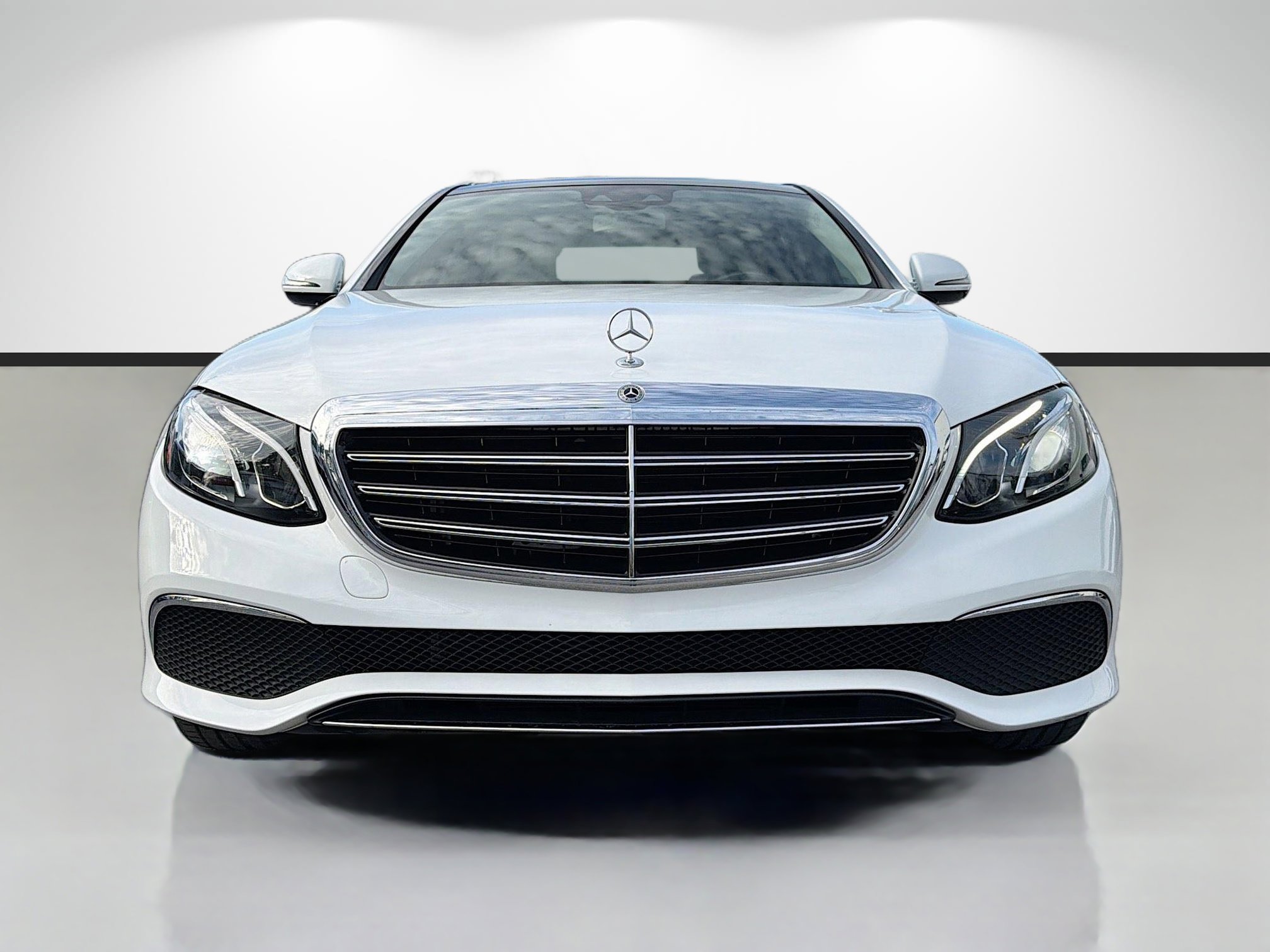 Used 2020 Mercedes-Benz E 350 Sedan image 8