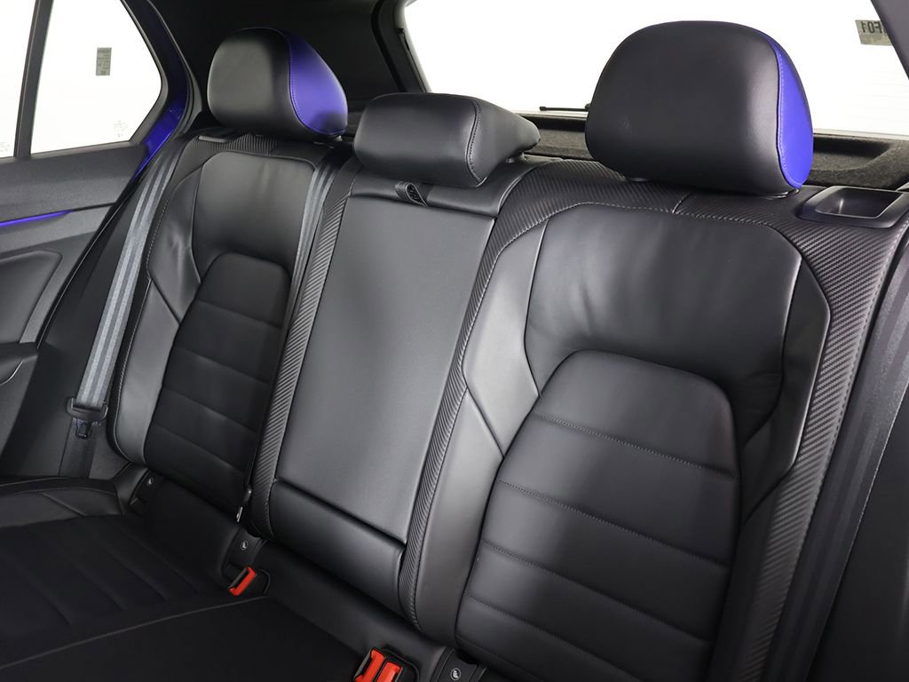 Used 2024 Volkswagen Golf R AWD/4WD image 36