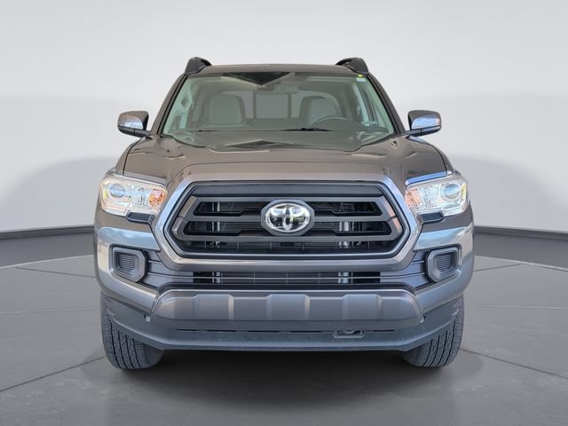Used 2023 Toyota Tacoma SR AWD/4WD image 3