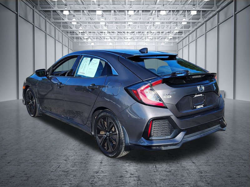 Used 2018 Honda Civic EX image 10