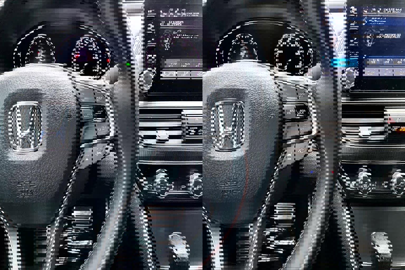 Used 2020 Honda Accord Sport image 23