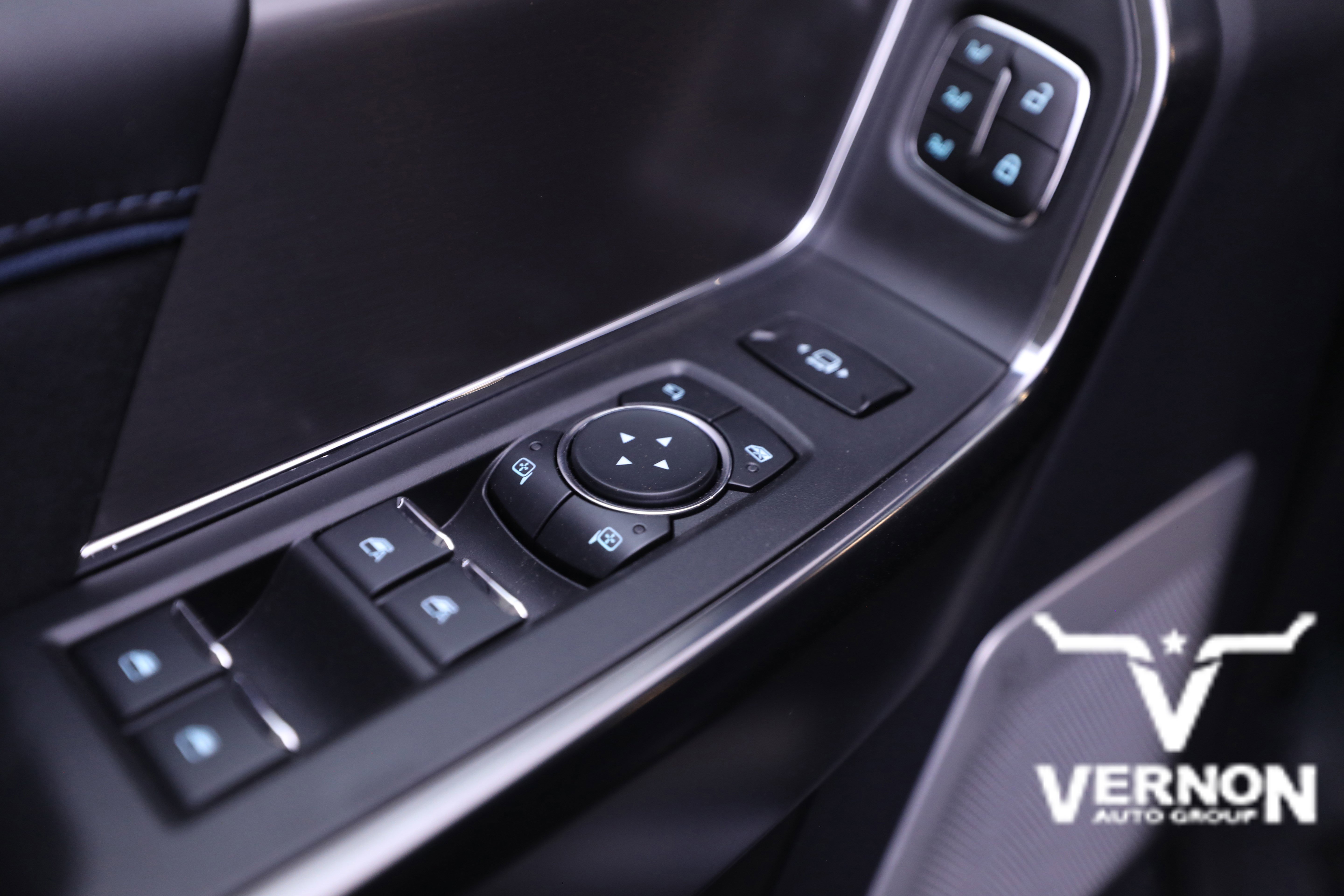 New 2026 Ford F250 Platinum w/ Tremor Off-Road Package image 17