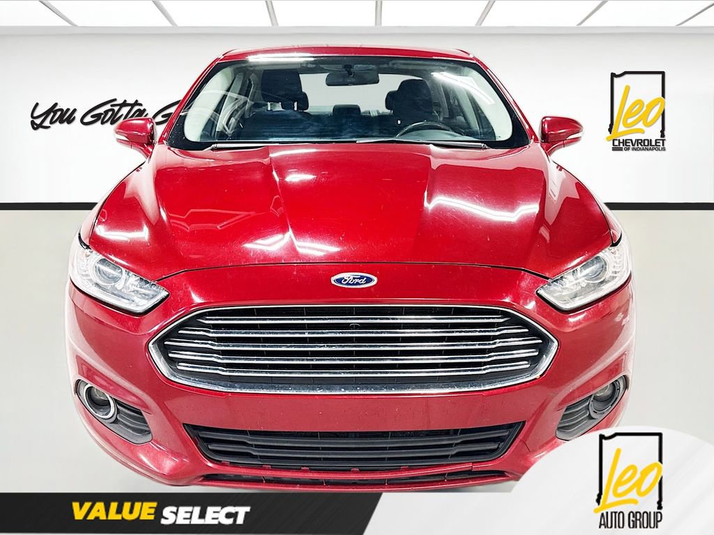 Used 2016 Ford Fusion SE w/ Equipment Group 201A image 2