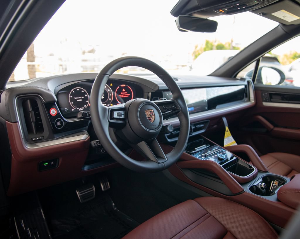 New 2026 Porsche Cayenne S AWD/4WD image 4