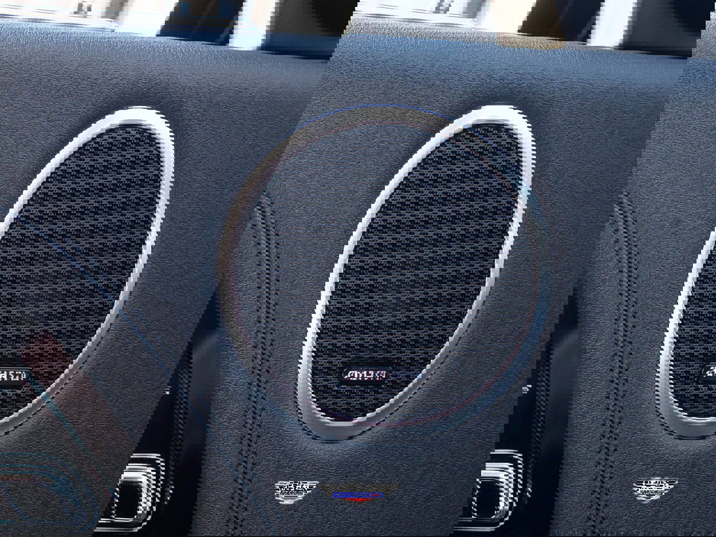 Used 2020 Land Rover Range Rover HSE image 44